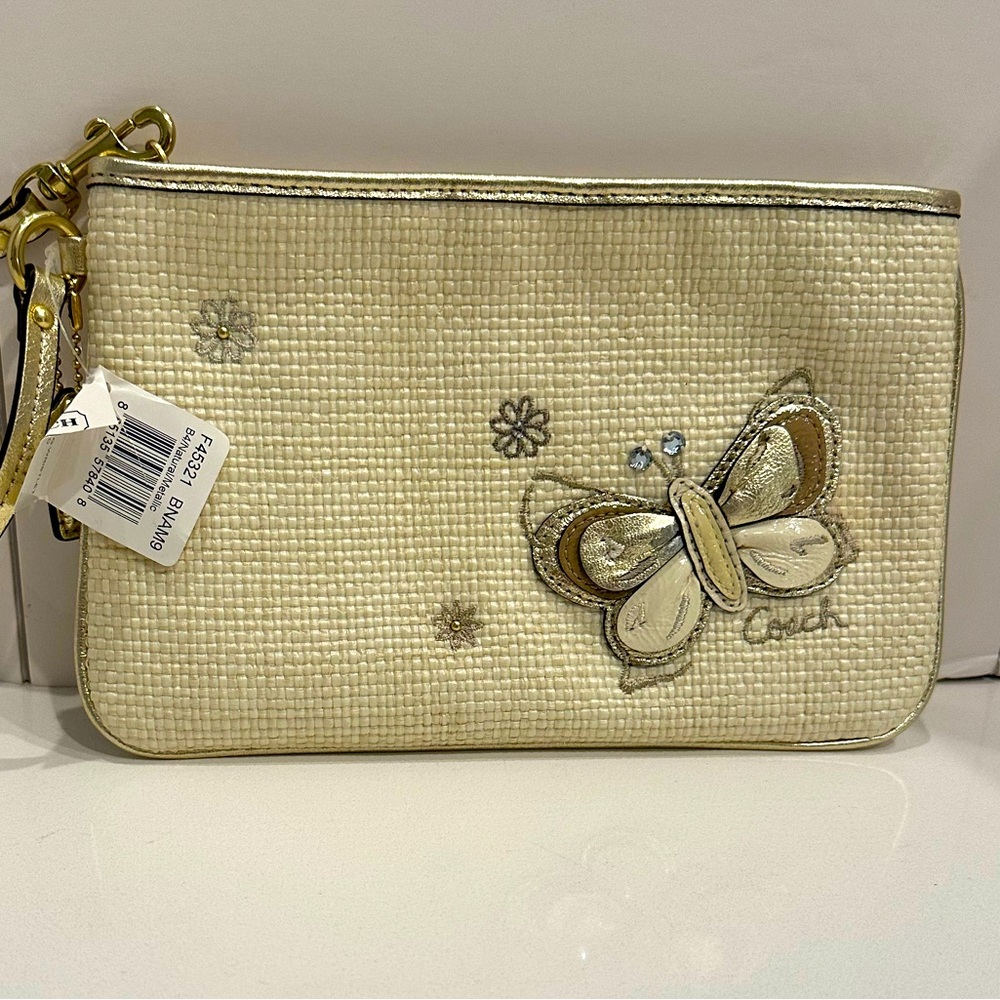 Coach NWT Raffia Oversized Clutch/Wristlet